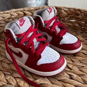 Jordan 1 High OG Varsity Red 6C